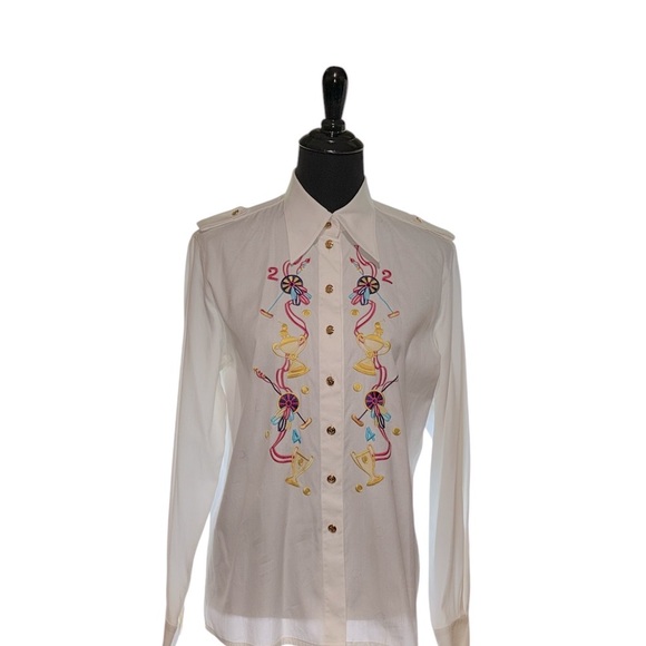 Escada Tops - ESCADA White Embroidered Top/ blouse Size 40 PTP 22”